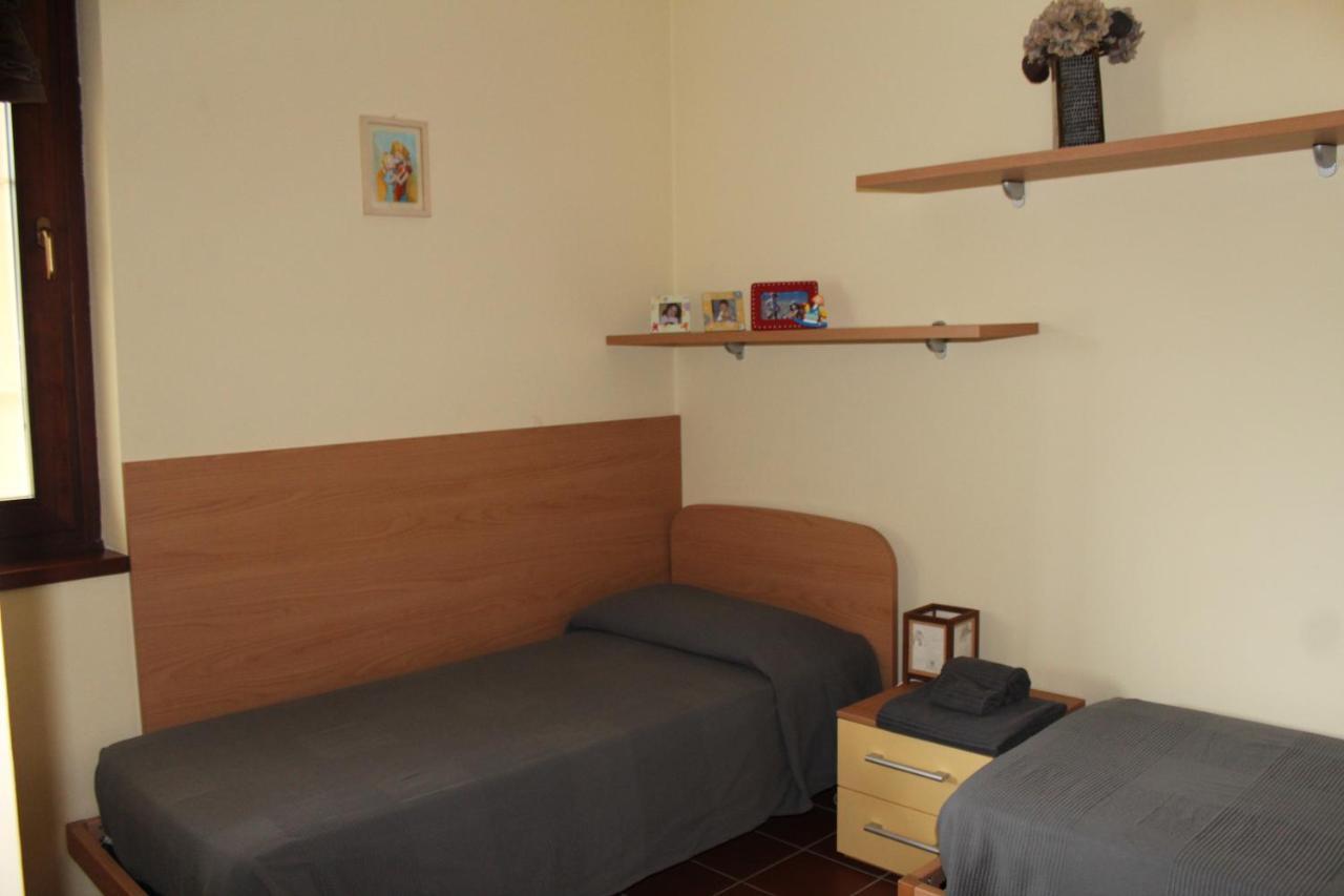 Appartamento Venzo Brenzone sul Garda Εξωτερικό φωτογραφία