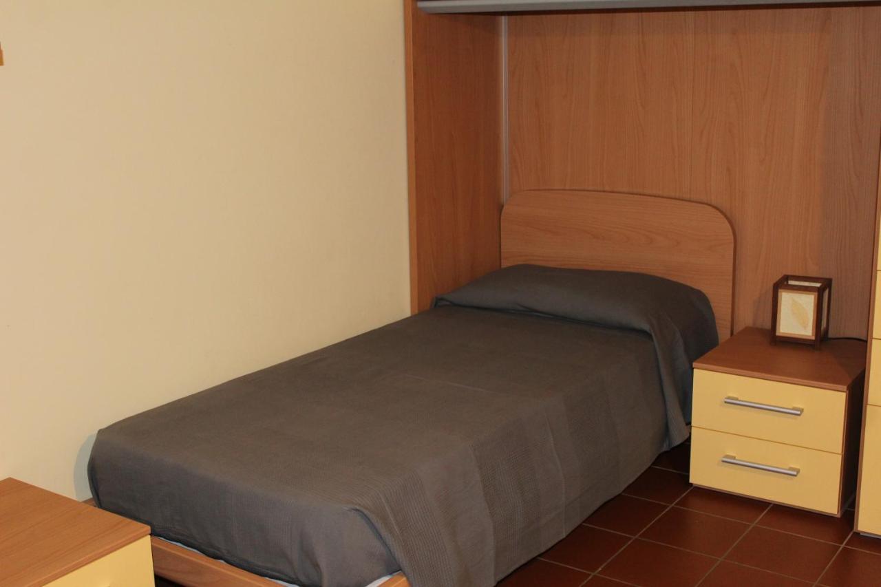 Appartamento Venzo Brenzone sul Garda Εξωτερικό φωτογραφία